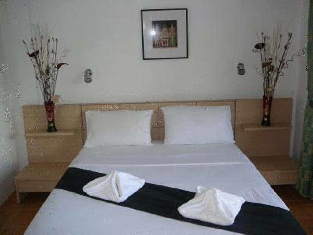 Karon Cliff Contemporary Boutique Bungalows Hotell Rom bilde